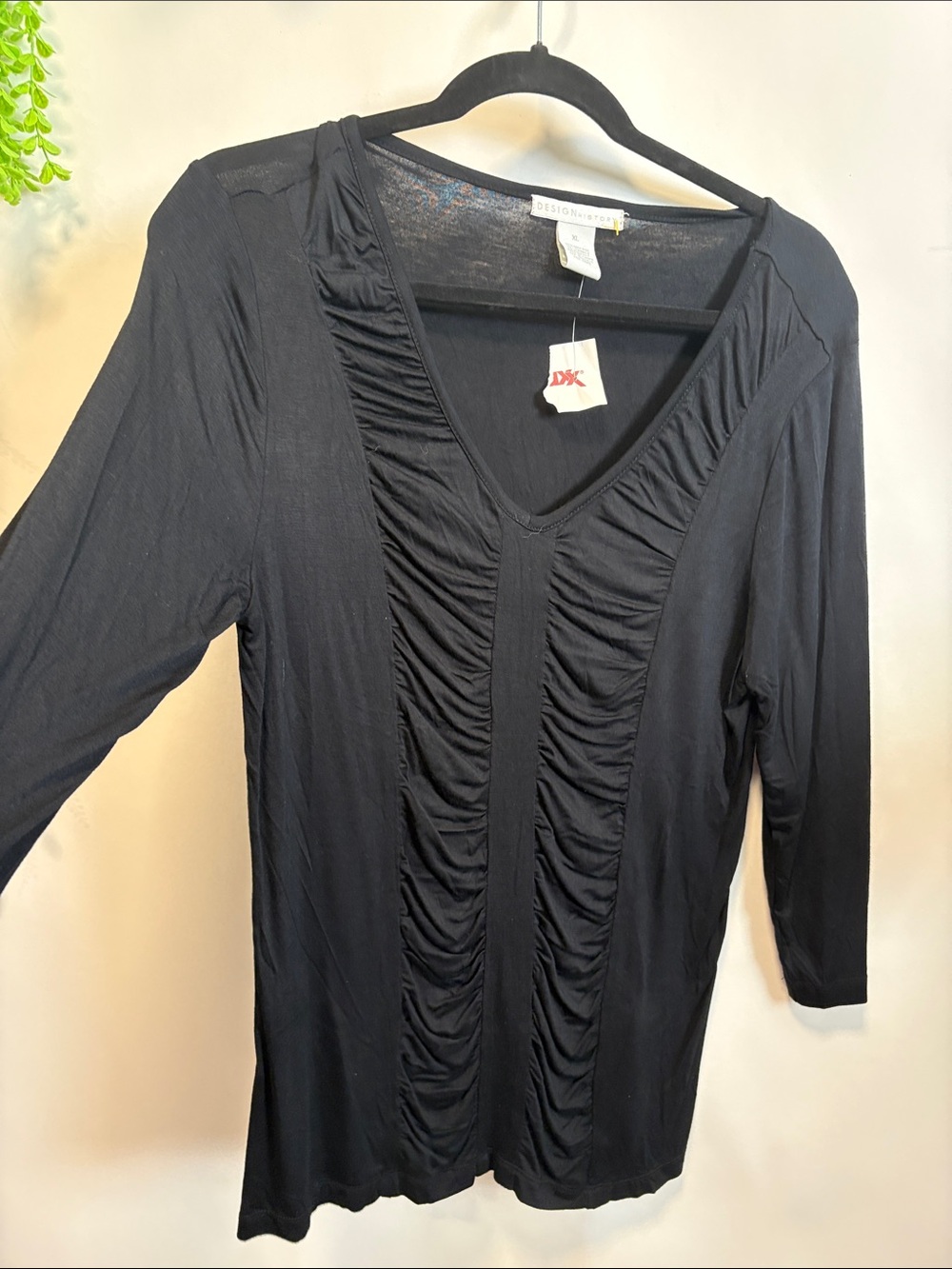 Design History Black Ruched V-Neck Long Sleeve Top